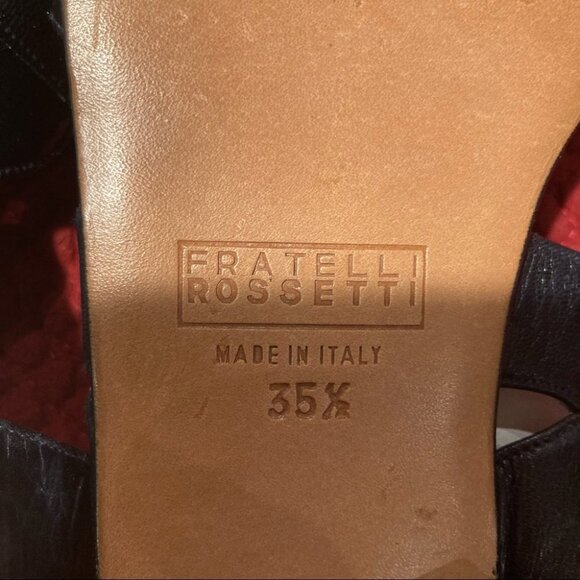 ROSETTI GREEN Sz 35.5 Croc  Flat Heel Buckle Closure Leather Sandals - Picture 5 of 6